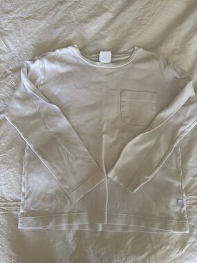 bella bliss Cream Crewneck Pocket Tee